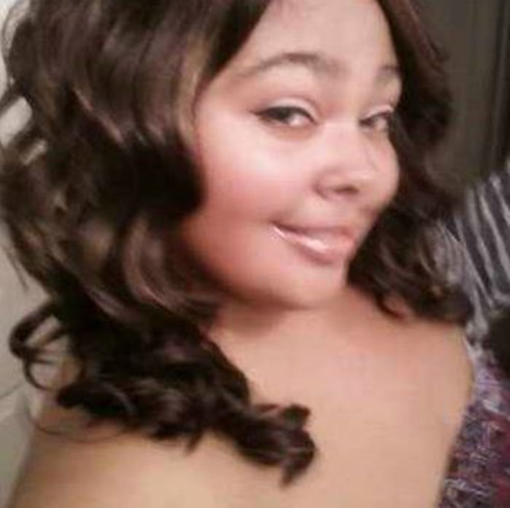 Meet your Posher, Bella